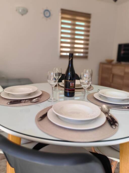 Apartment Marija, New 1Bd Apt With Free Parking สปลิท ภายนอก รูปภาพ